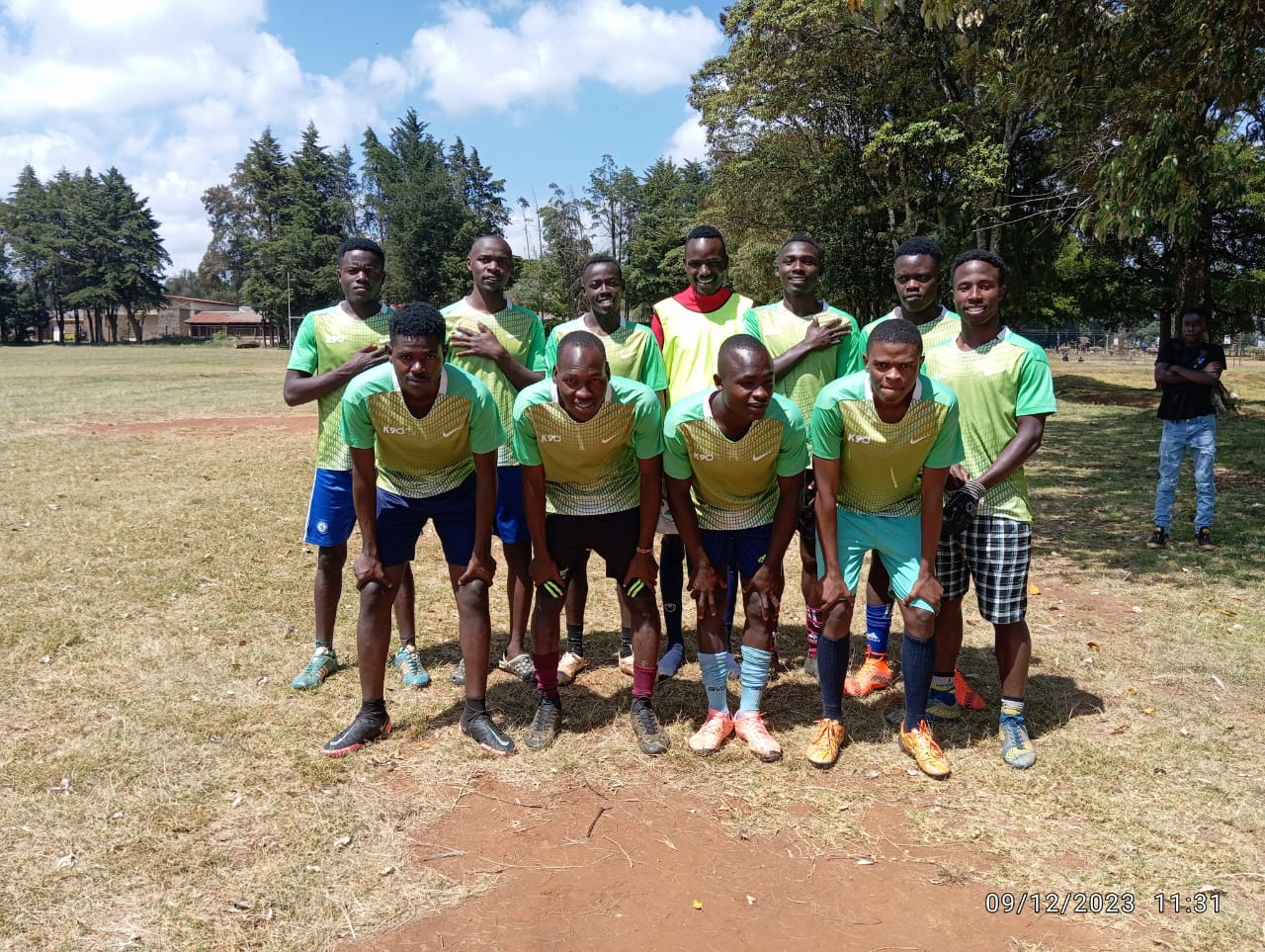 Team photo 10